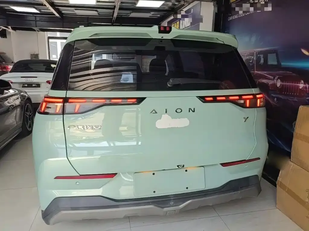 Aion Y — фото 4