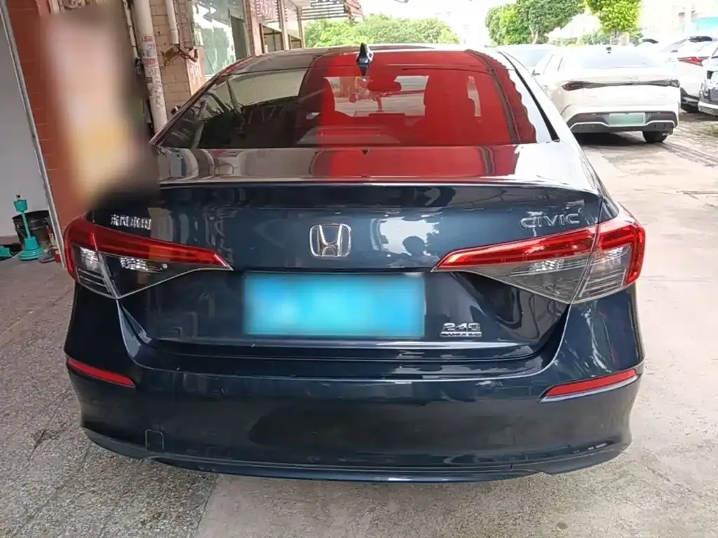 Honda Civic — фото 4