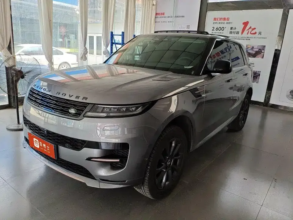 Land Rover Sport — фото 1