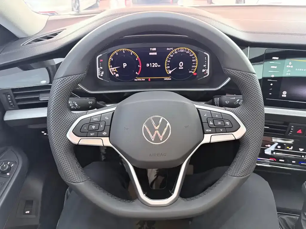 Volkswagen Passat — фото 4