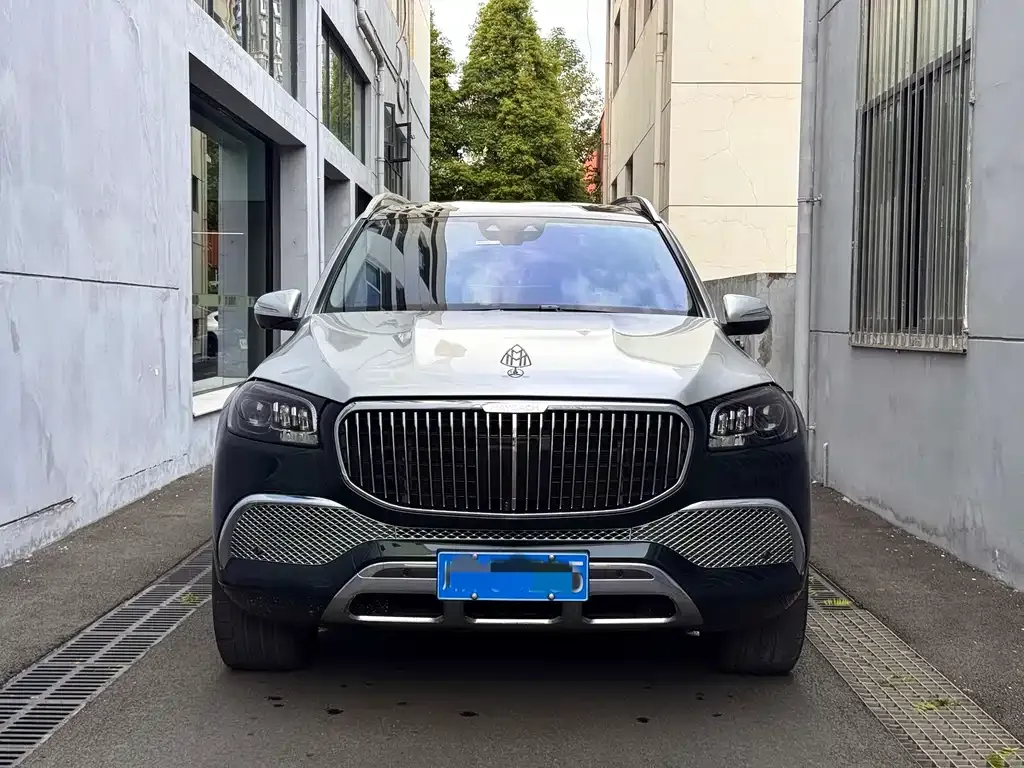 Mercedes-Benz GLS — фото 4