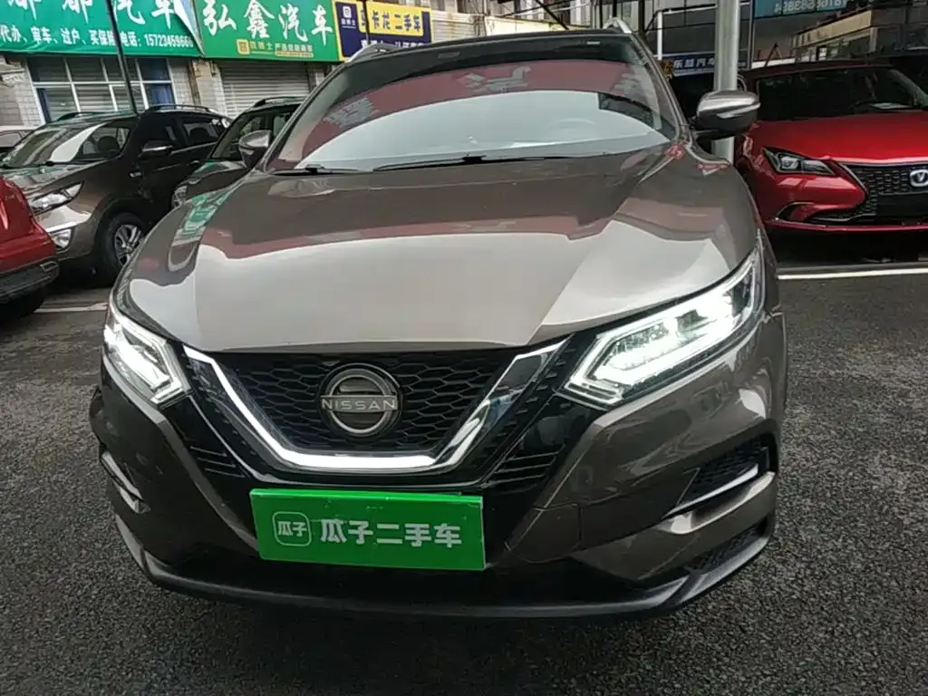 Nissan Qashqai — фото 4