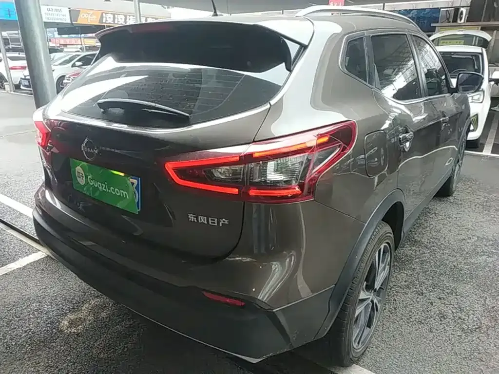 Nissan Qashqai — фото 6