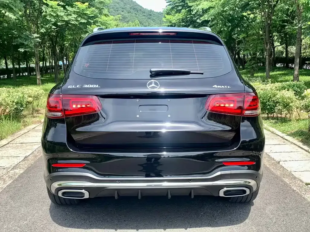 Mercedes-Benz GLC — фото 4