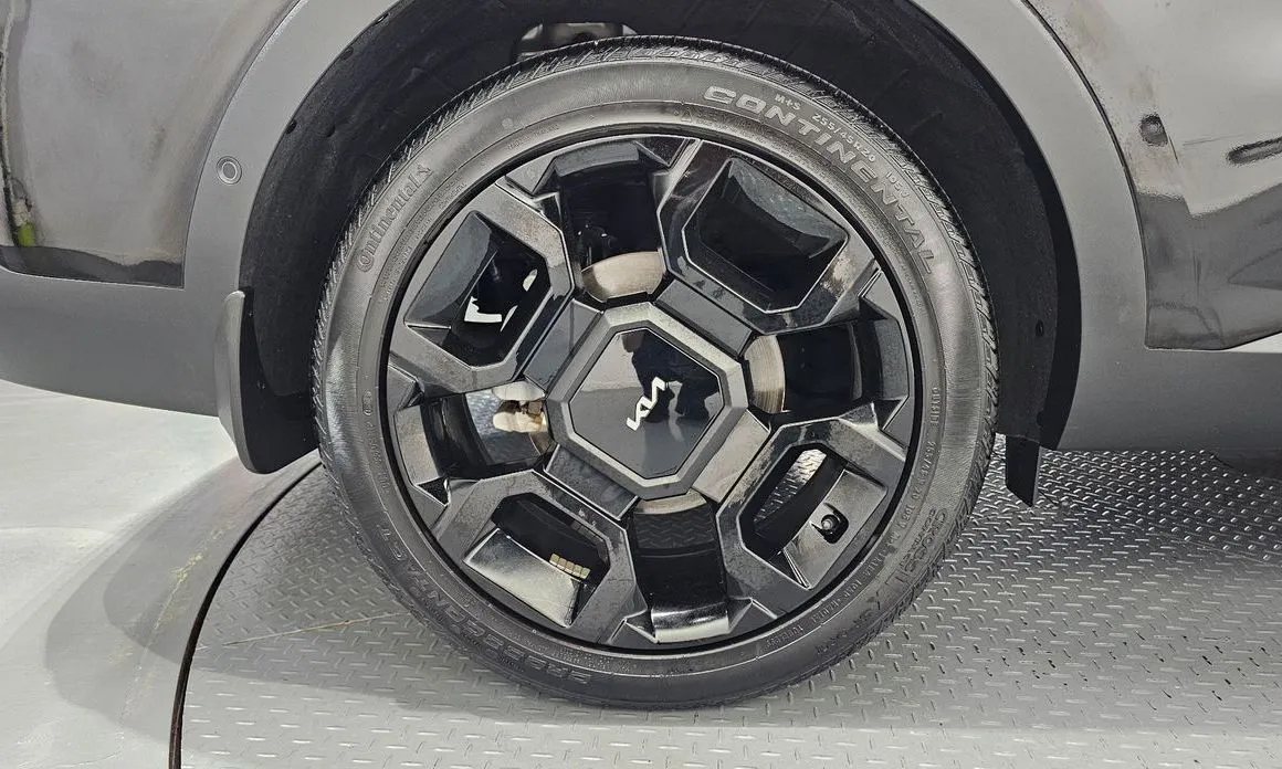 Kia Sorento — фото 4