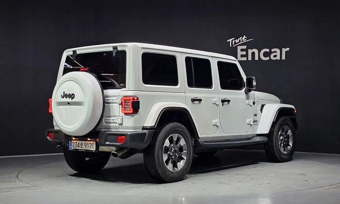 Jeep Wrangler — фото 6