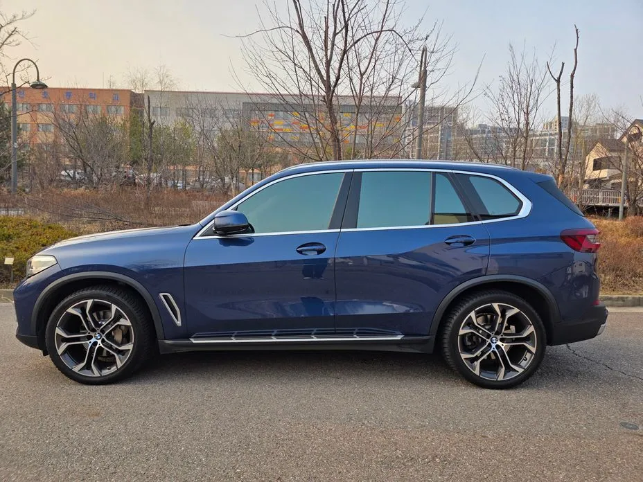 BMW X5 2021 из KR, фото 3