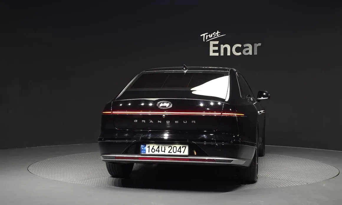 Hyundai Grandeur 2023 из KR, фото 3