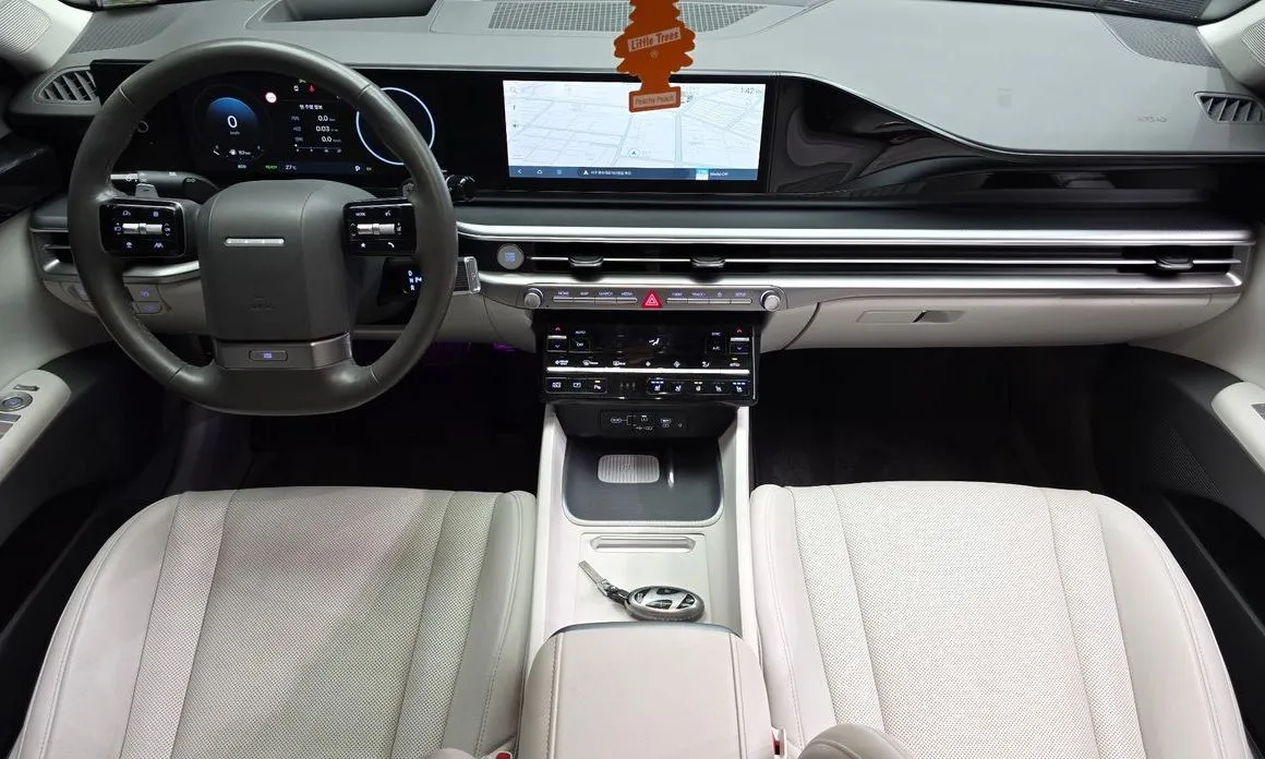 Hyundai Grandeur 2023 из KR, фото 7