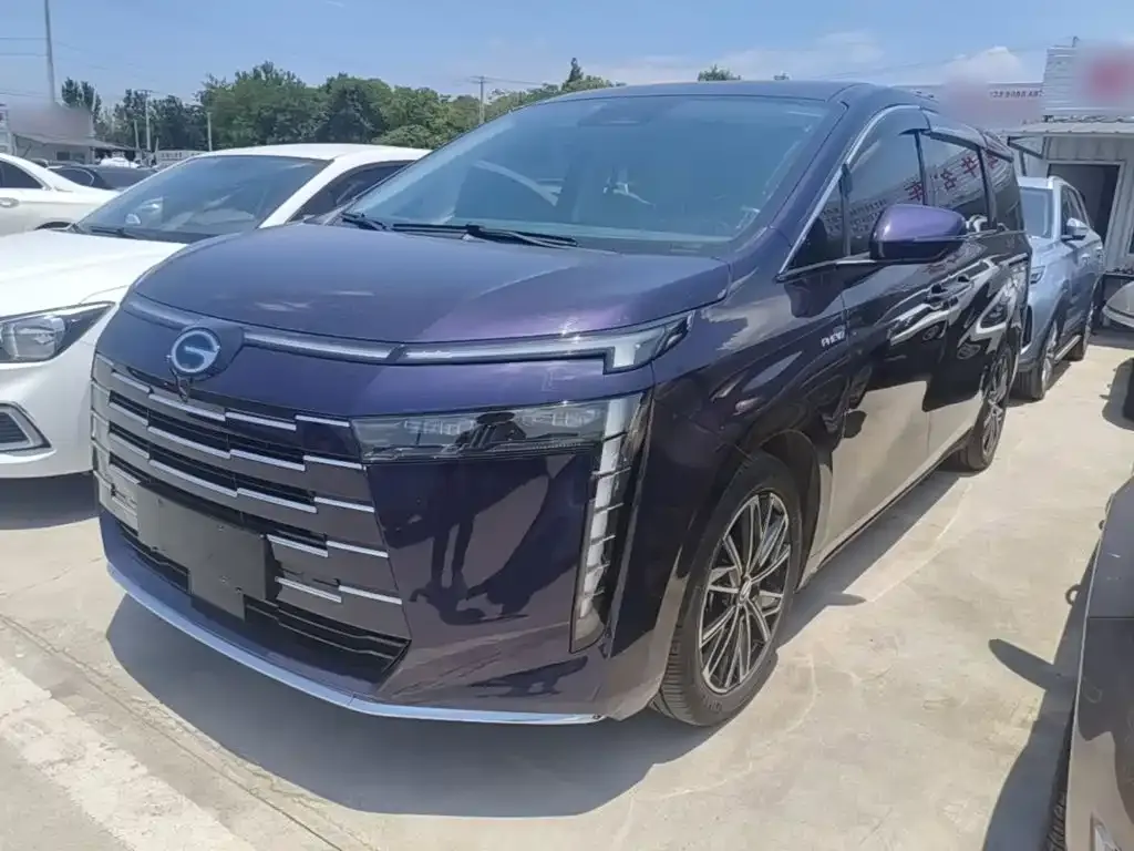 GAC Motor 传祺E8 PHEV — фото 8