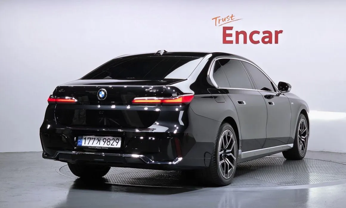 BMW 7-Series 2024 из KR, фото 3