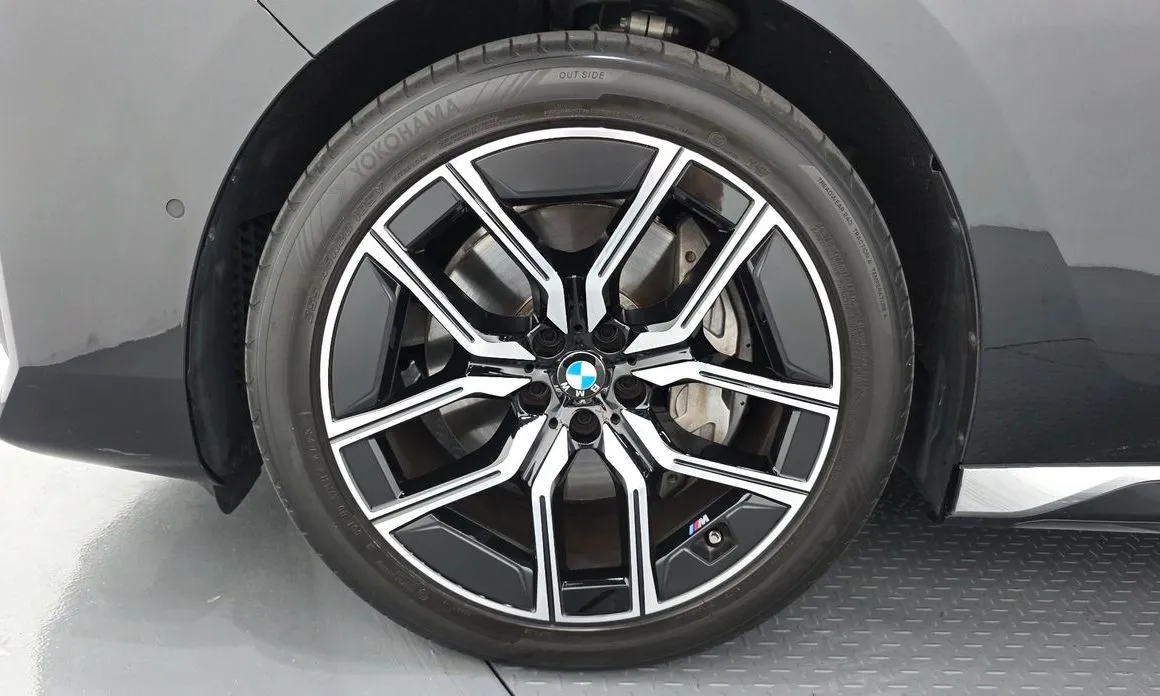 BMW 7-Series 2024 из KR, фото 6