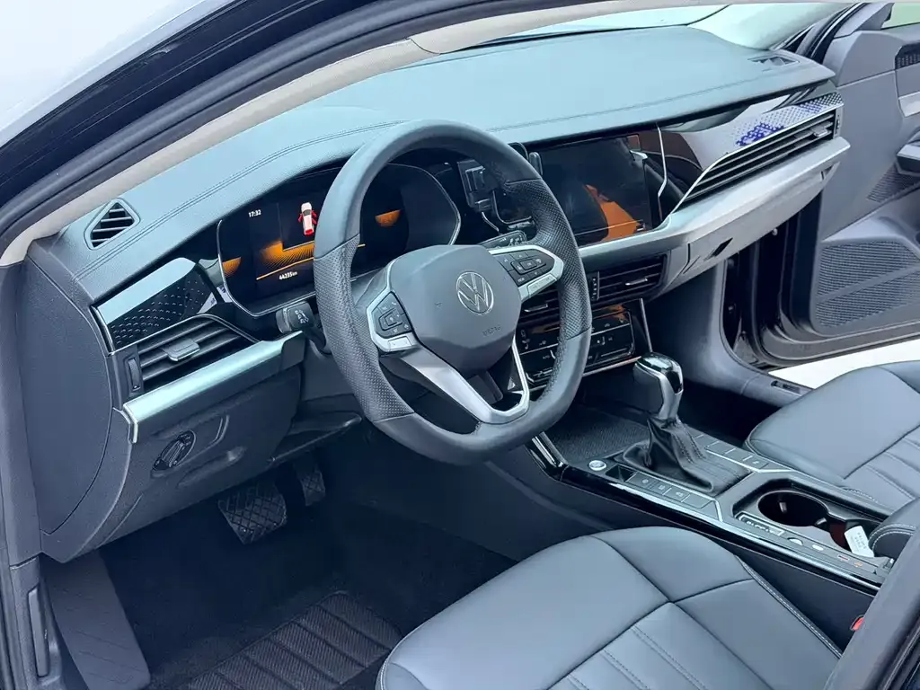 Volkswagen Passat — фото 5