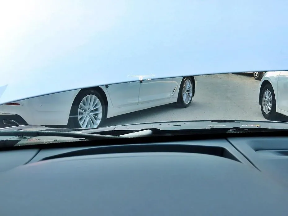 Genesis GV70 — фото 2