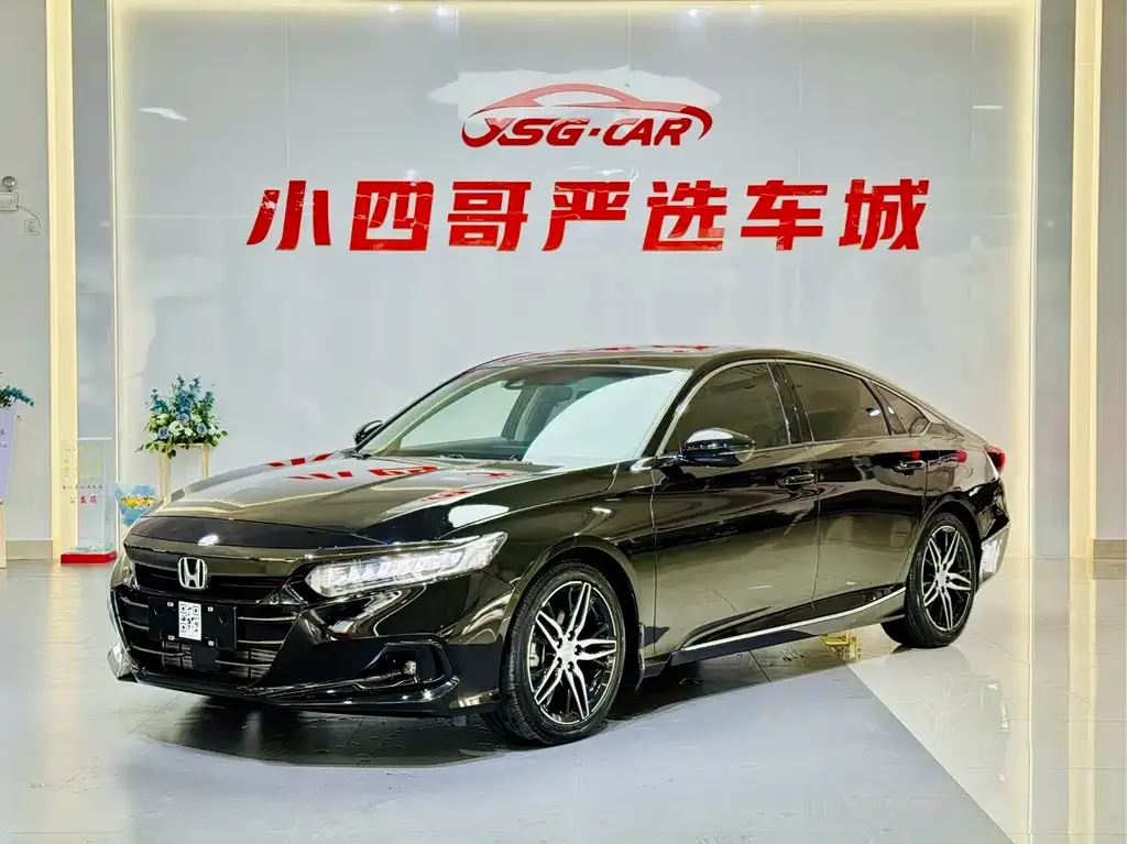 Honda Accord — фото 1