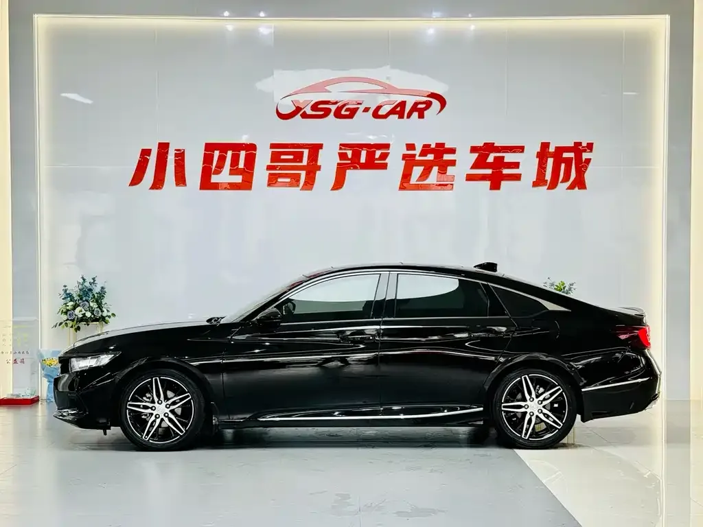 Honda Accord — фото 6