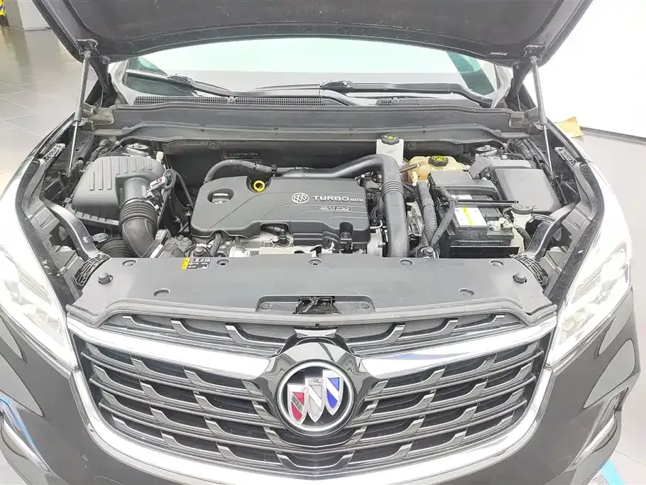 Buick Envision Plus — фото 6
