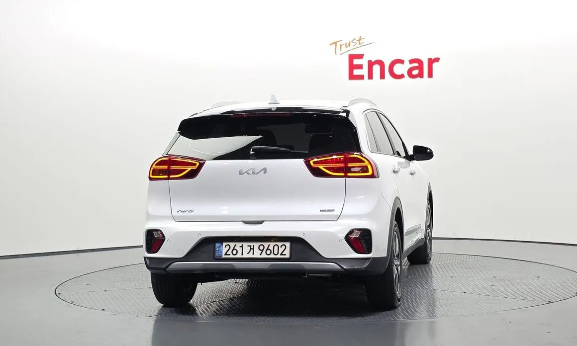 Kia Niro — фото 3