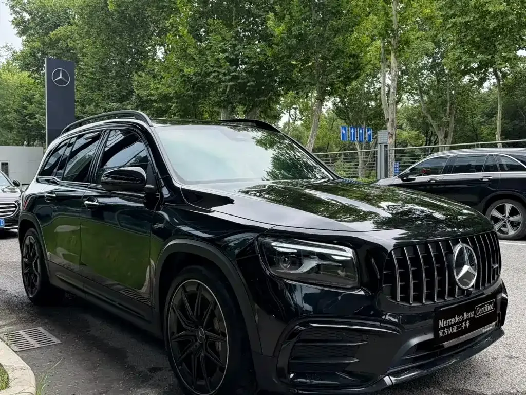 Mercedes-Benz GLB AMG — фото 7