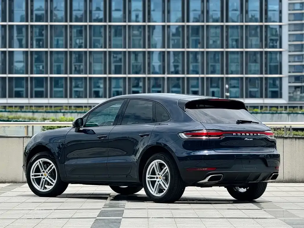 Porsche Macan — фото 3