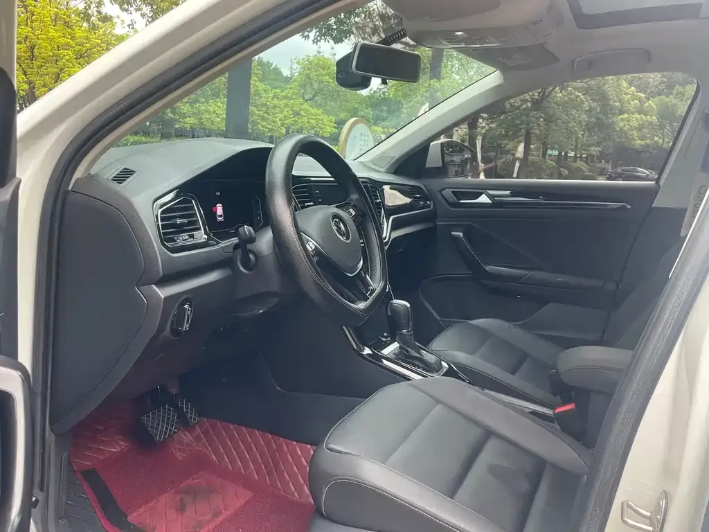 Volkswagen T-Roc 2021 из CN, фото 4