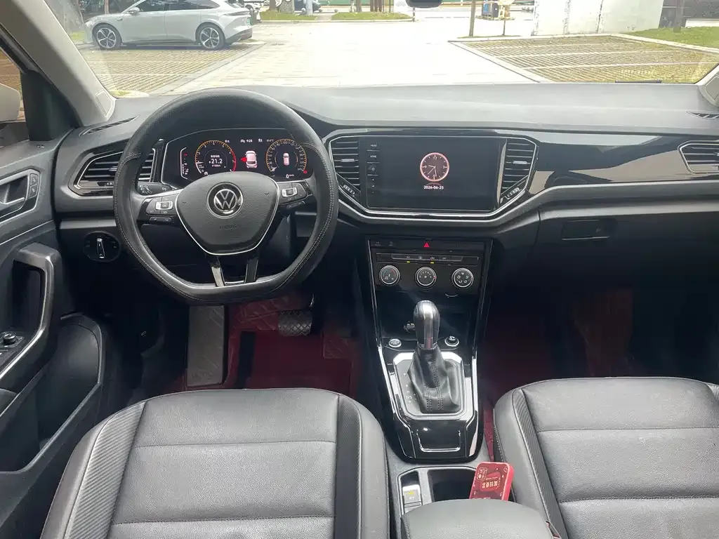 Volkswagen T-Roc 2021 из CN, фото 5