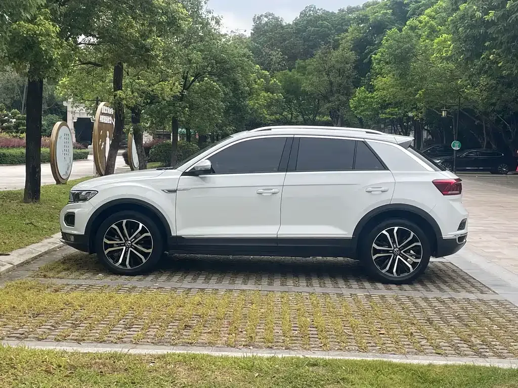 Volkswagen T-Roc 2021 из CN, фото 8