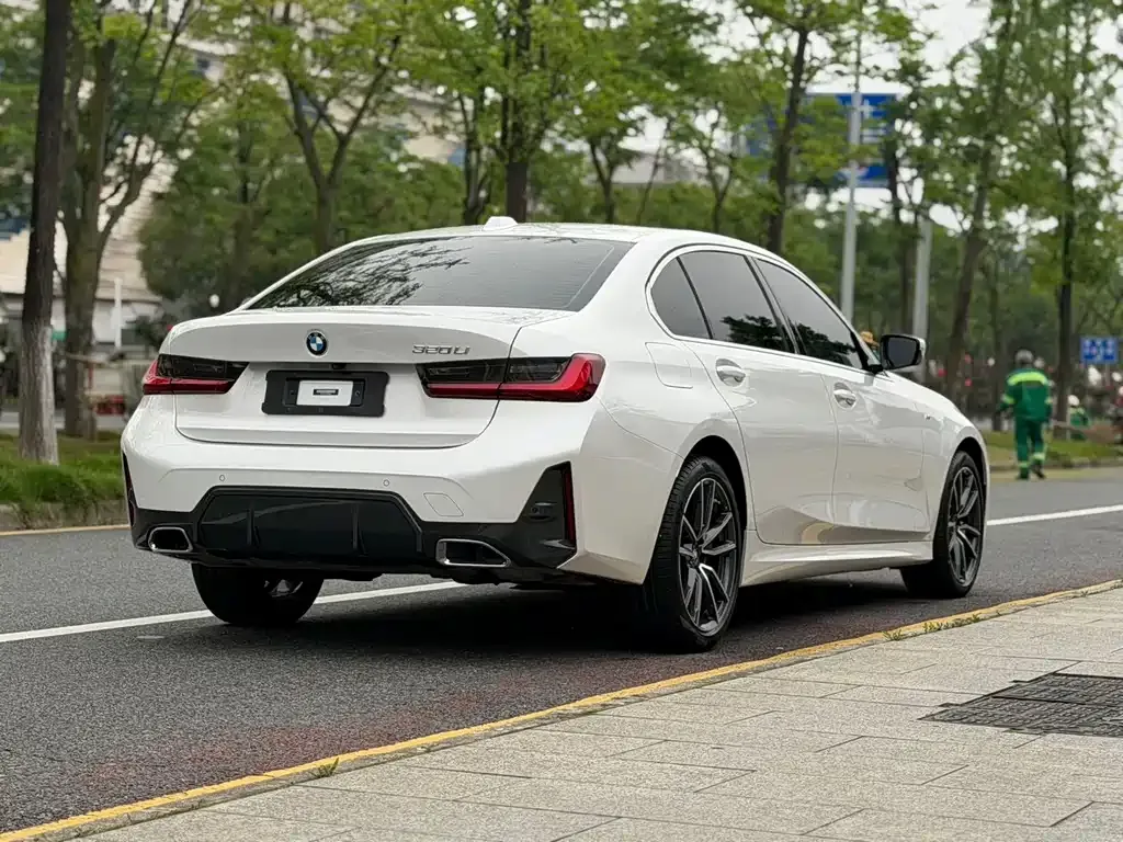 BMW 3 Series — фото 10