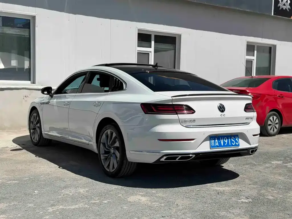Volkswagen CC — фото 6