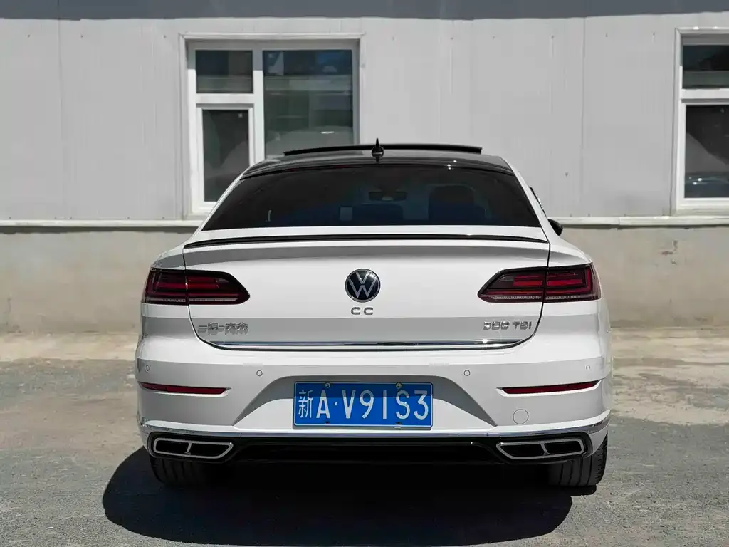 Volkswagen CC — фото 8