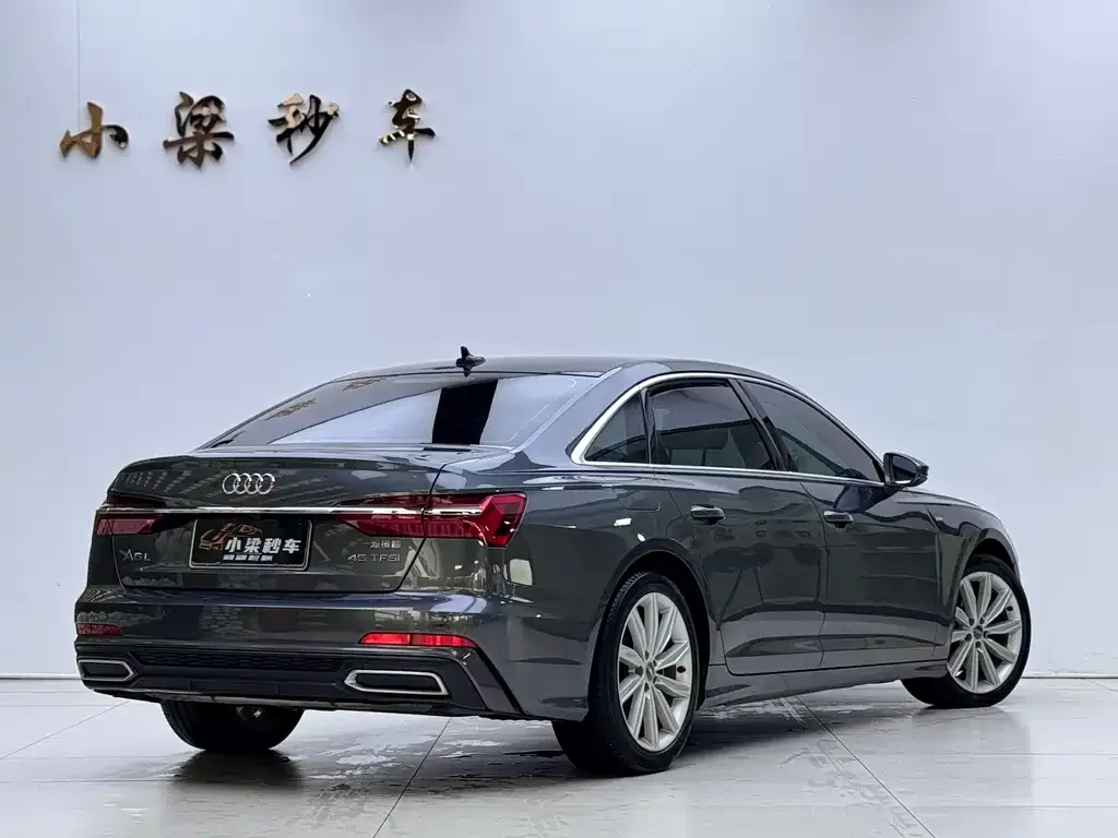 Audi A6L — фото 6