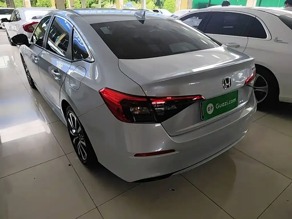 Honda Civic — фото 6