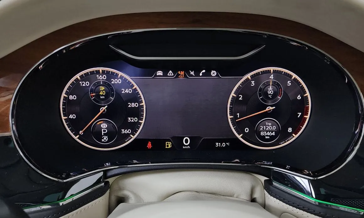 Bentley Flying Spur — фото 6