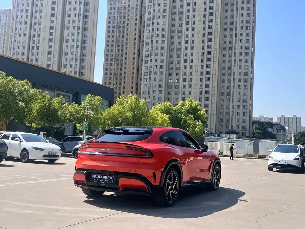Xiaomi YU7 — фото 4