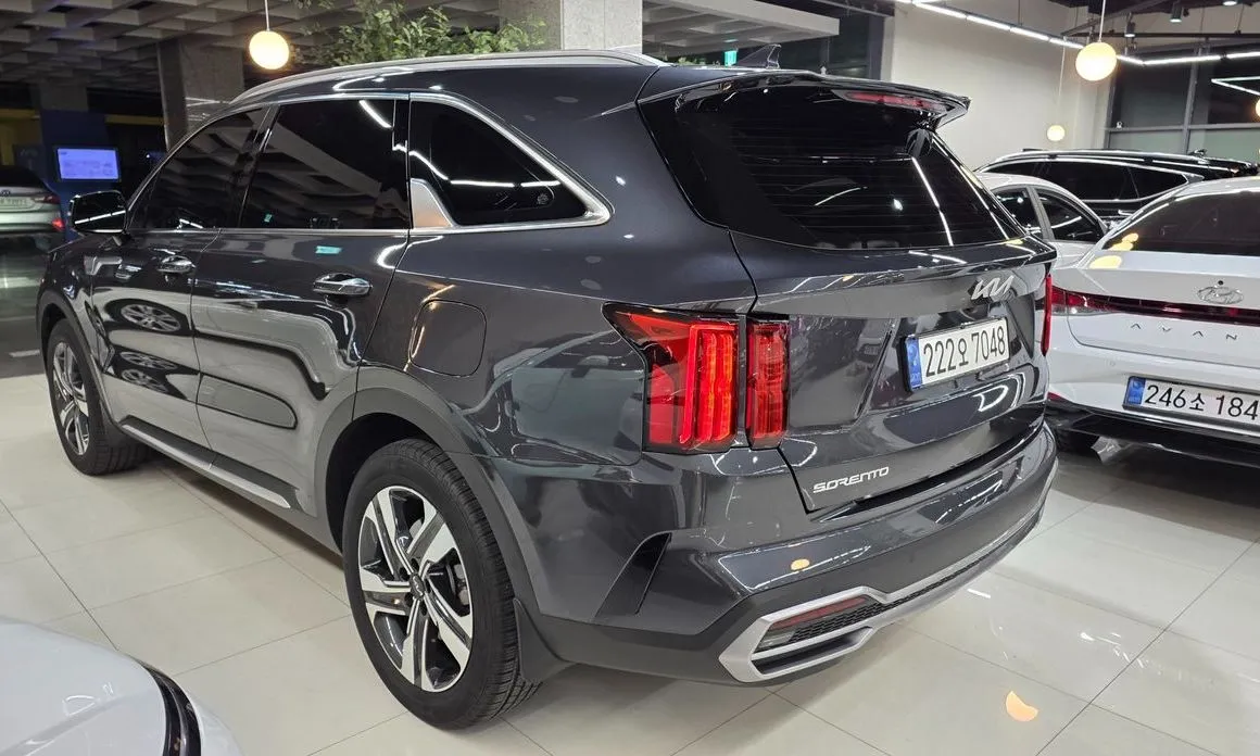 Kia Sorento — фото 4