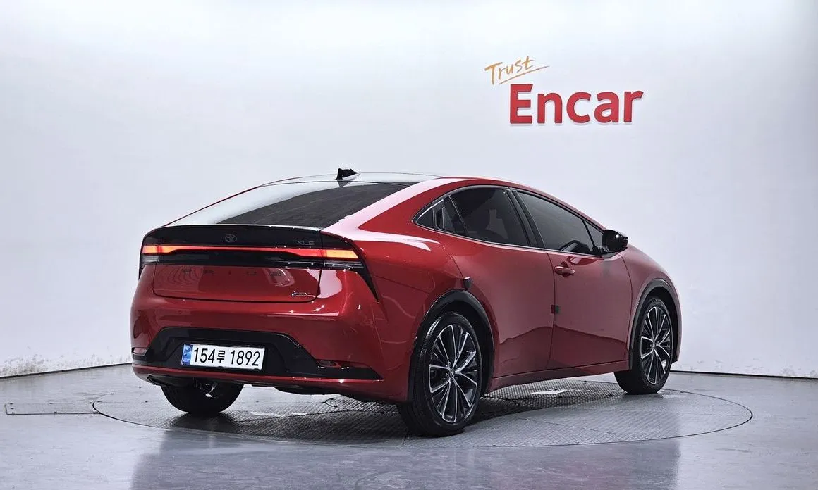Toyota Prius 2024 из KR, фото 7