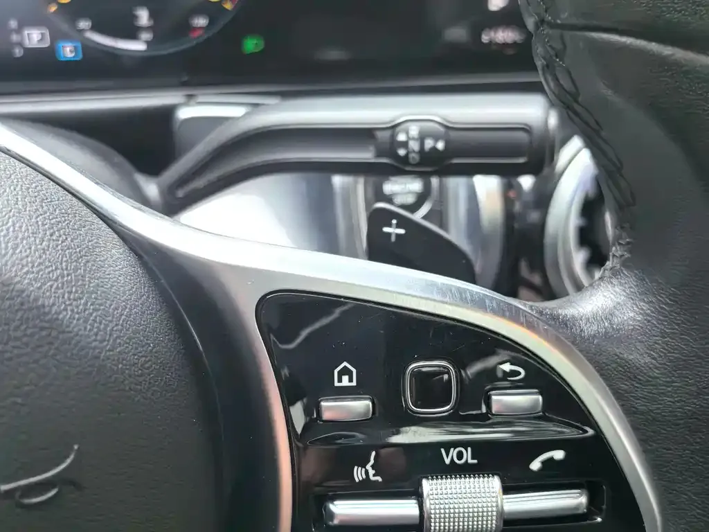 Mercedes-Benz GLB 2023 из CN, фото 3
