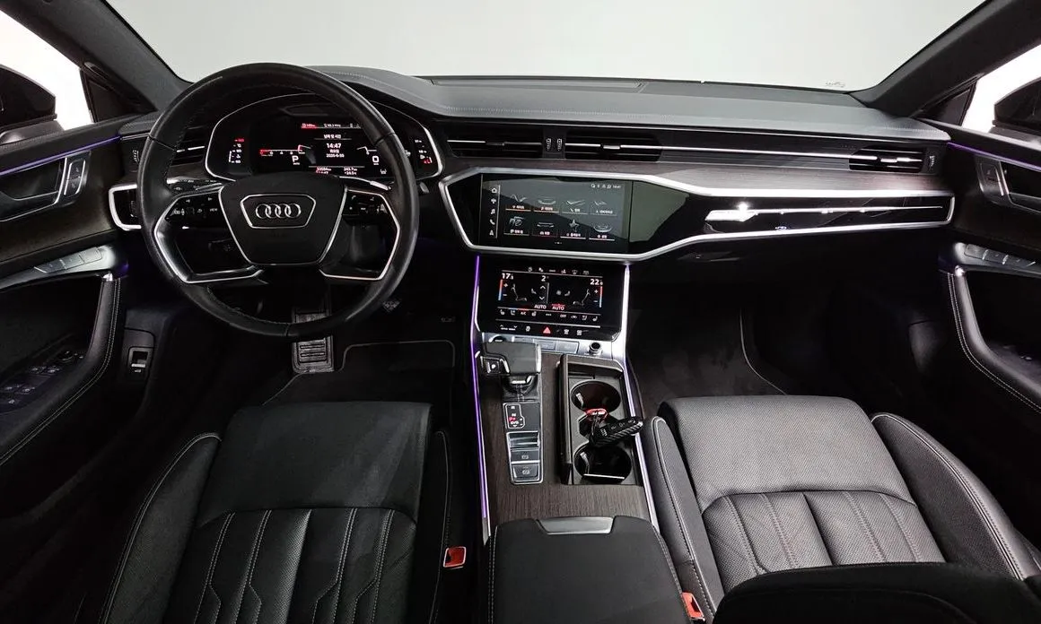 Audi A7 — фото 7