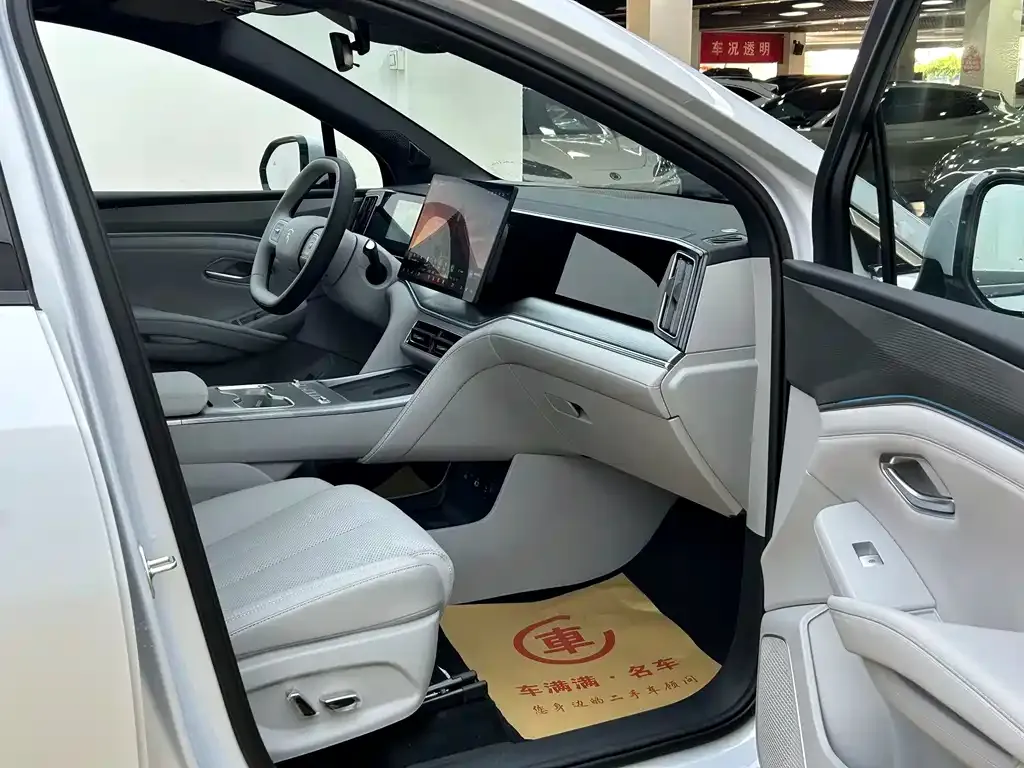 BYD 宋Ultra 2026 из CN, фото 10