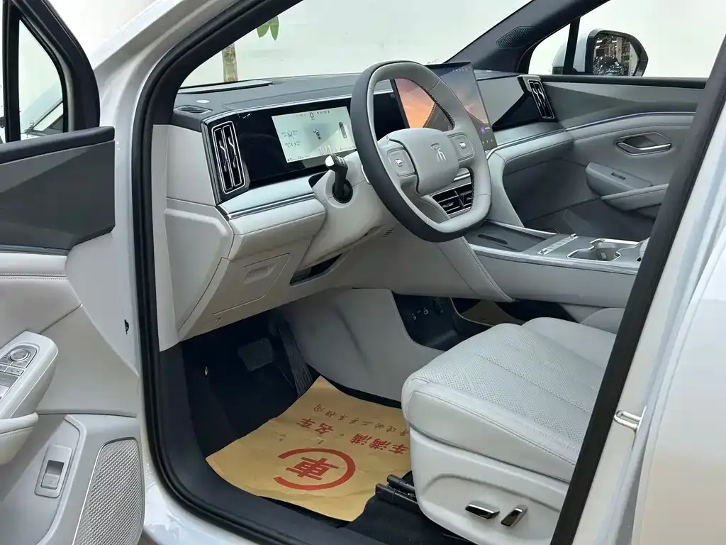 BYD 宋Ultra 2026 из CN, фото 9