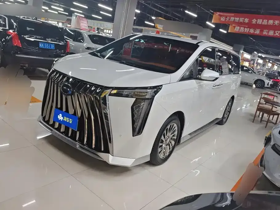 GAC Motor Trumpchi M8 — фото 1