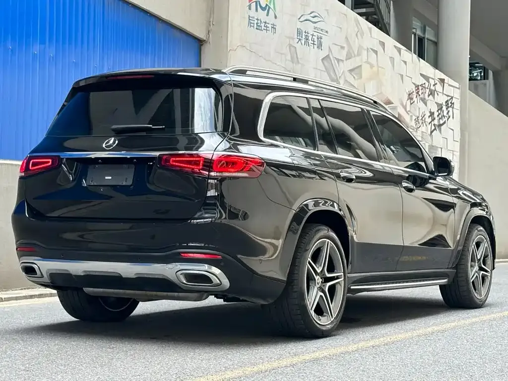 Mercedes-Benz GLS — фото 7