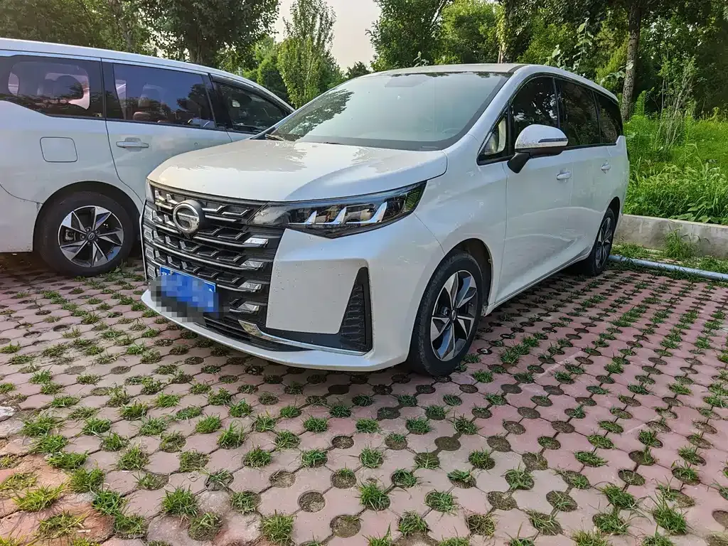 GAC Motor Trumpchi M6 — фото 1