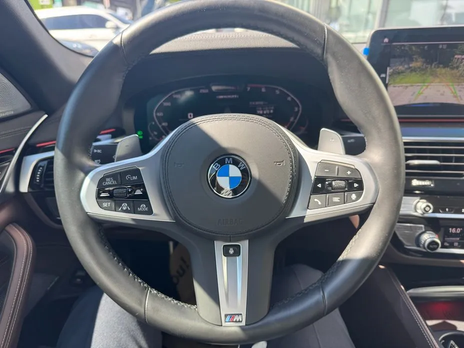 BMW 5-Series 2022 из KR, фото 6