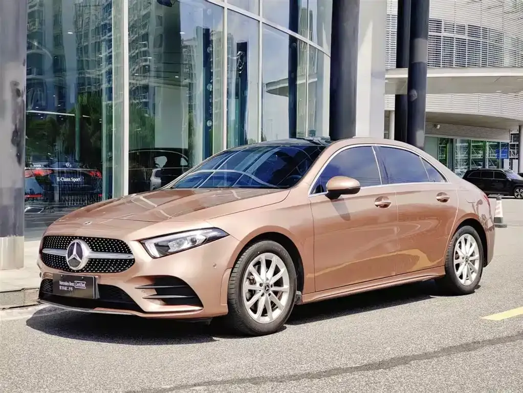 Mercedes-Benz A-Class — фото 1