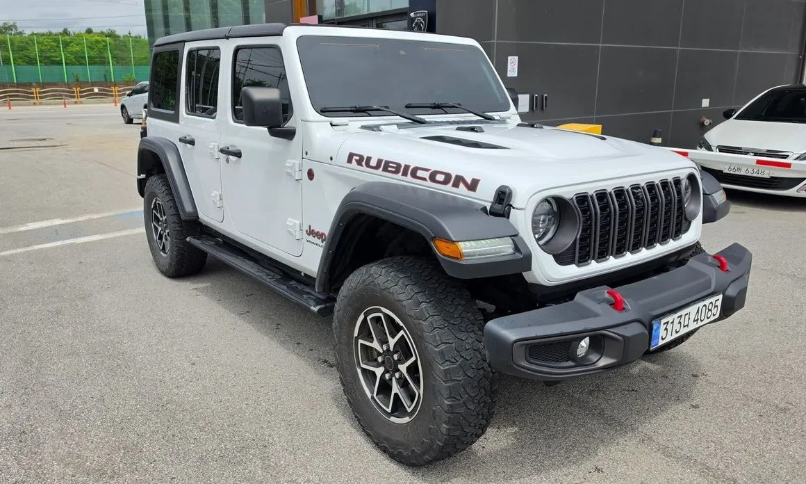 Jeep Wrangler — фото 9