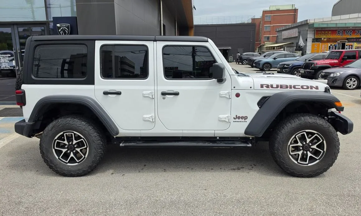 Jeep Wrangler — фото 5