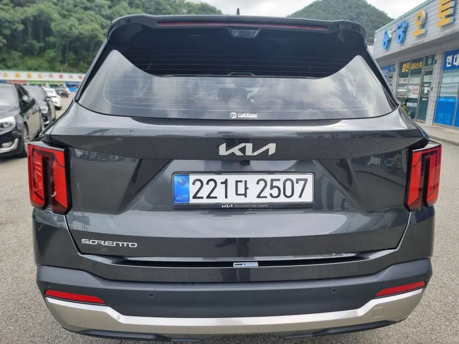 Kia Sorento — фото 4