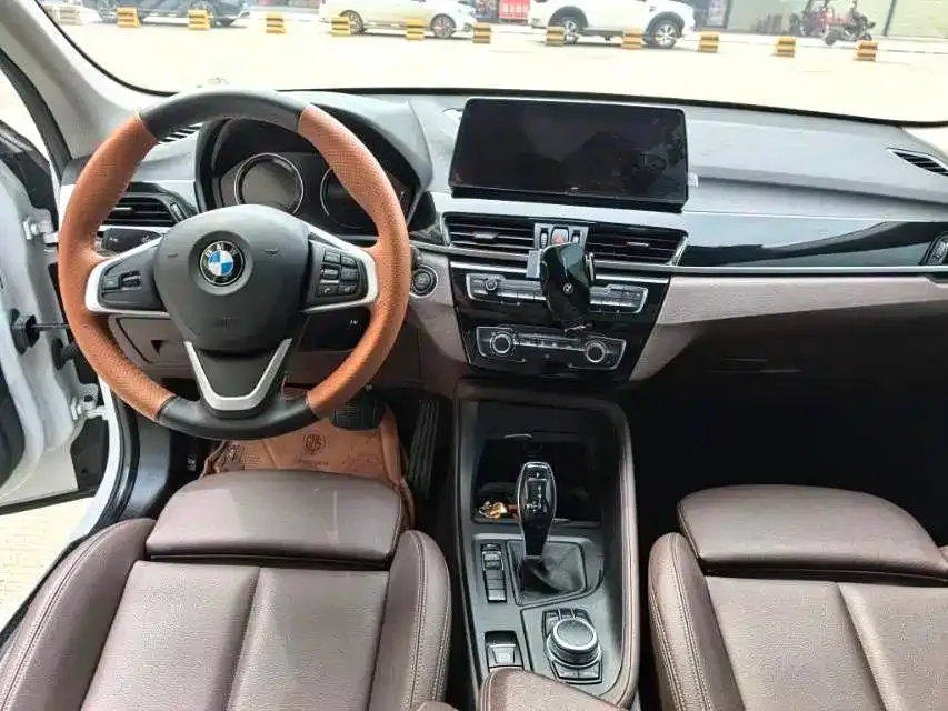 BMW X1 — фото 2