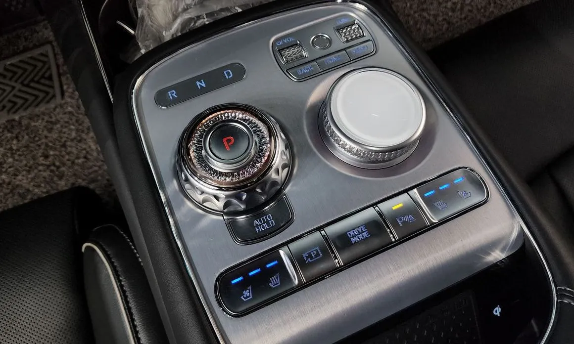 Genesis G90 2023 из KR, фото 3